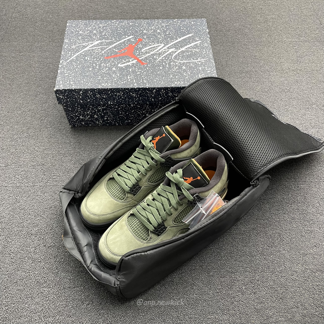 Air Jordan 4 Retro Undefeated Jbm351 M1 (9) - www.newkick.vip